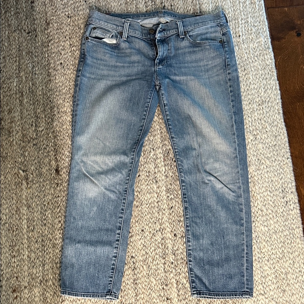Vintage Seven 7 for all Mankind crop straight leg light wash jeans 30